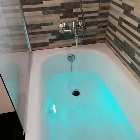3 Bed House W Private Pool And Bar In Dream Hills *